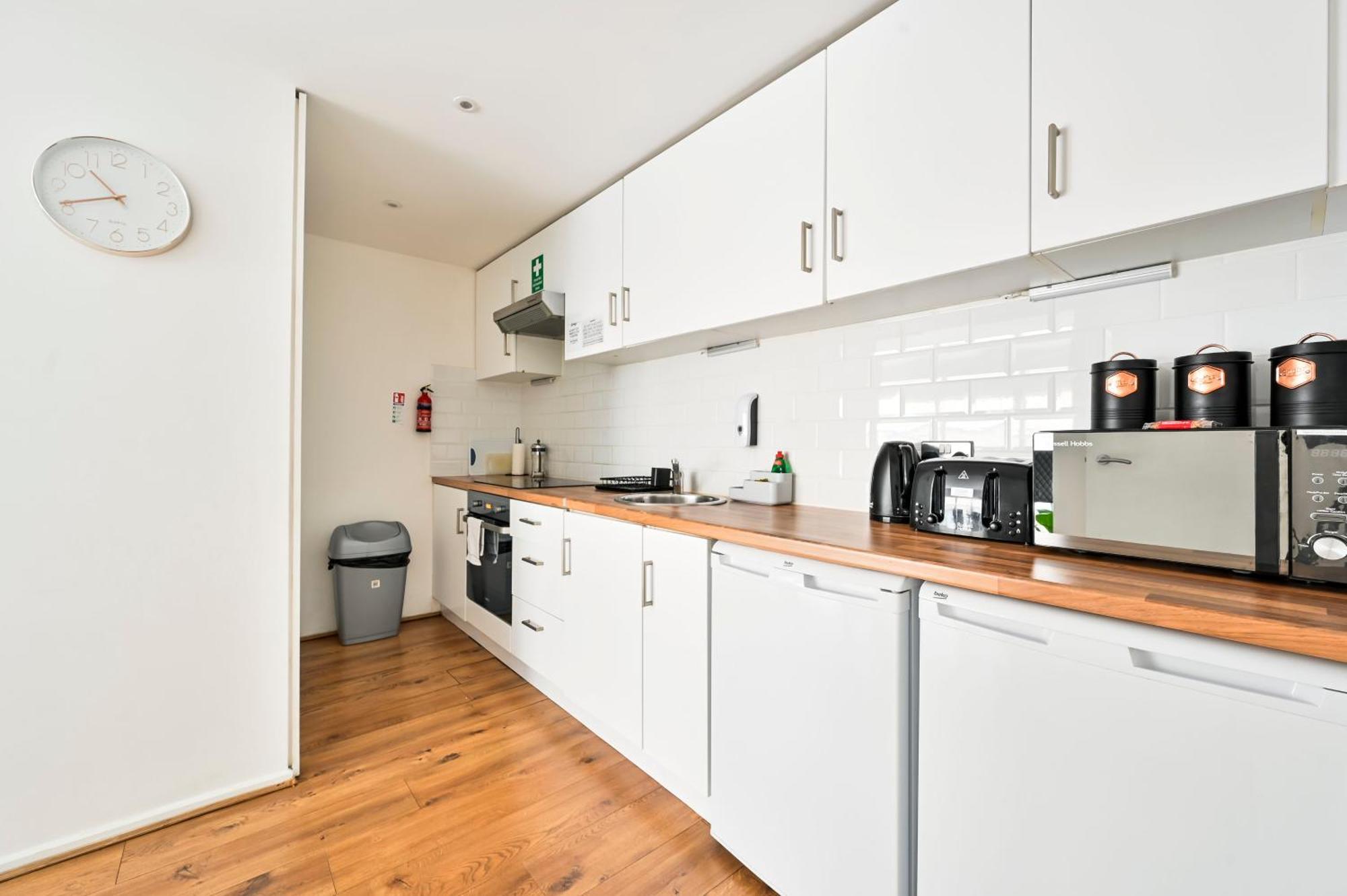Lovely 2-Bed, Sleeps 6, Near Stratford Station & Abba Voyage, Londyn Zewnętrze zdjęcie