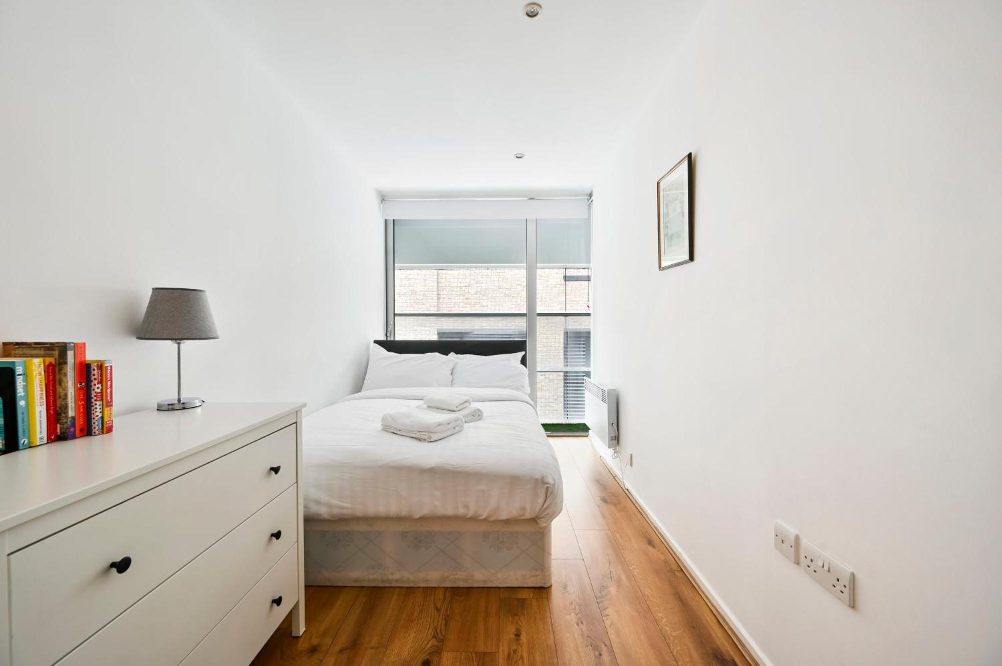 Lovely 2-Bed, Sleeps 6, Near Stratford Station & Abba Voyage, Londyn Zewnętrze zdjęcie